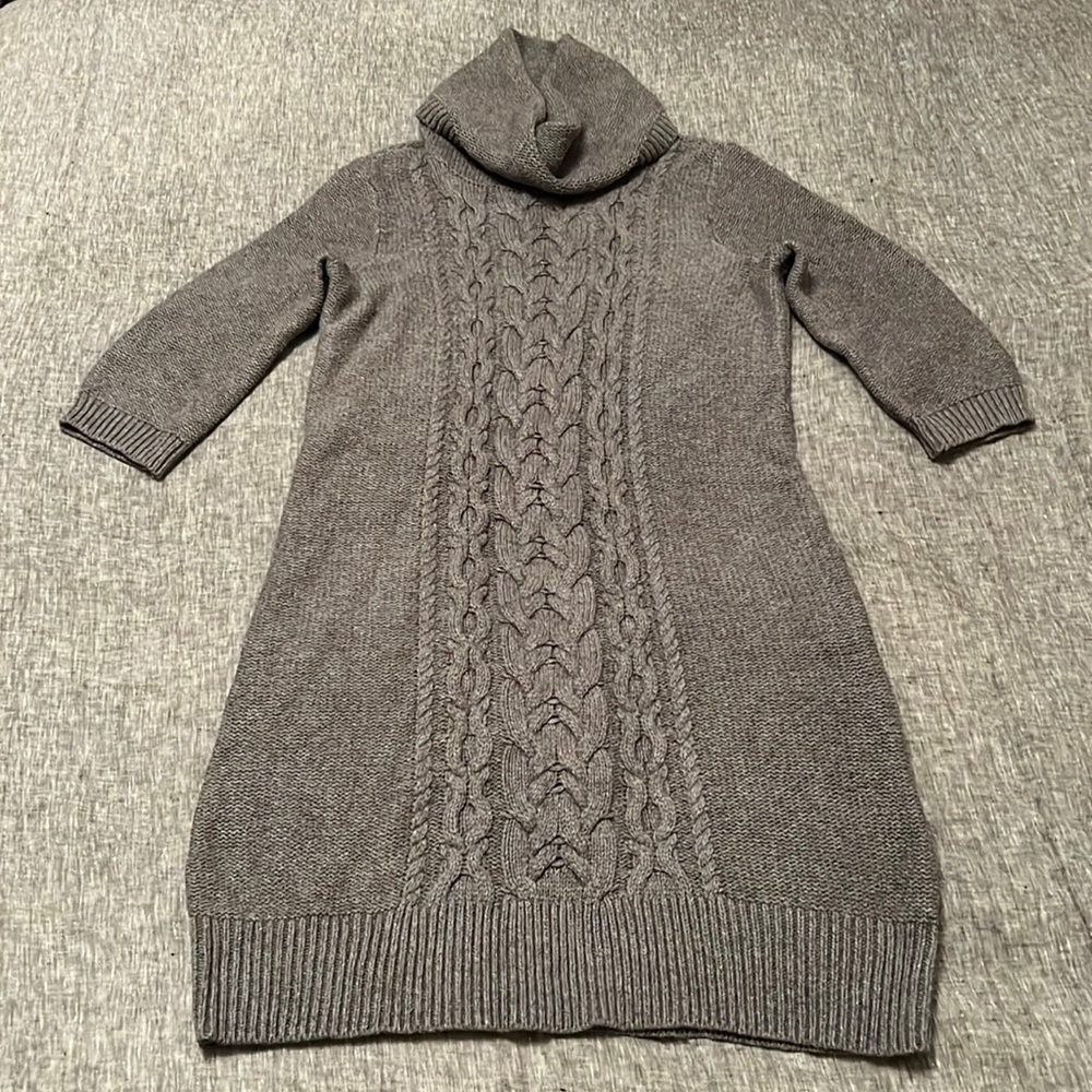 Tommy Hilfiger Cowl neck Sweater Dress w 3/4 Sleeves